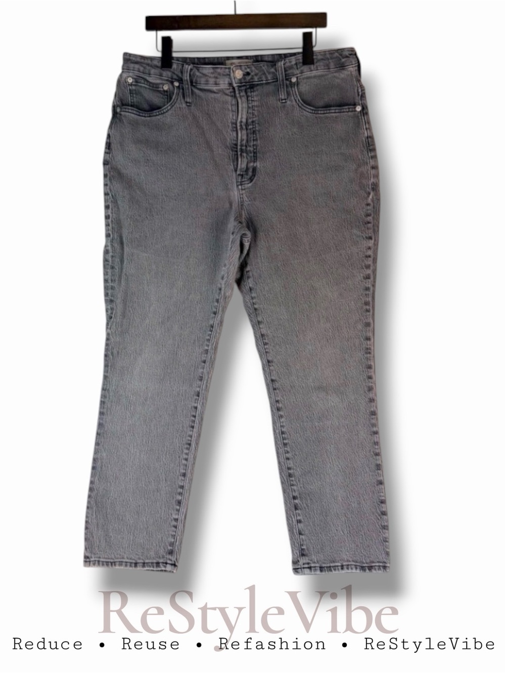 MADEWELL Women’s Size 33 Denim Jeans Curvy Perfect Vintage Jean Fit Stretch Gray